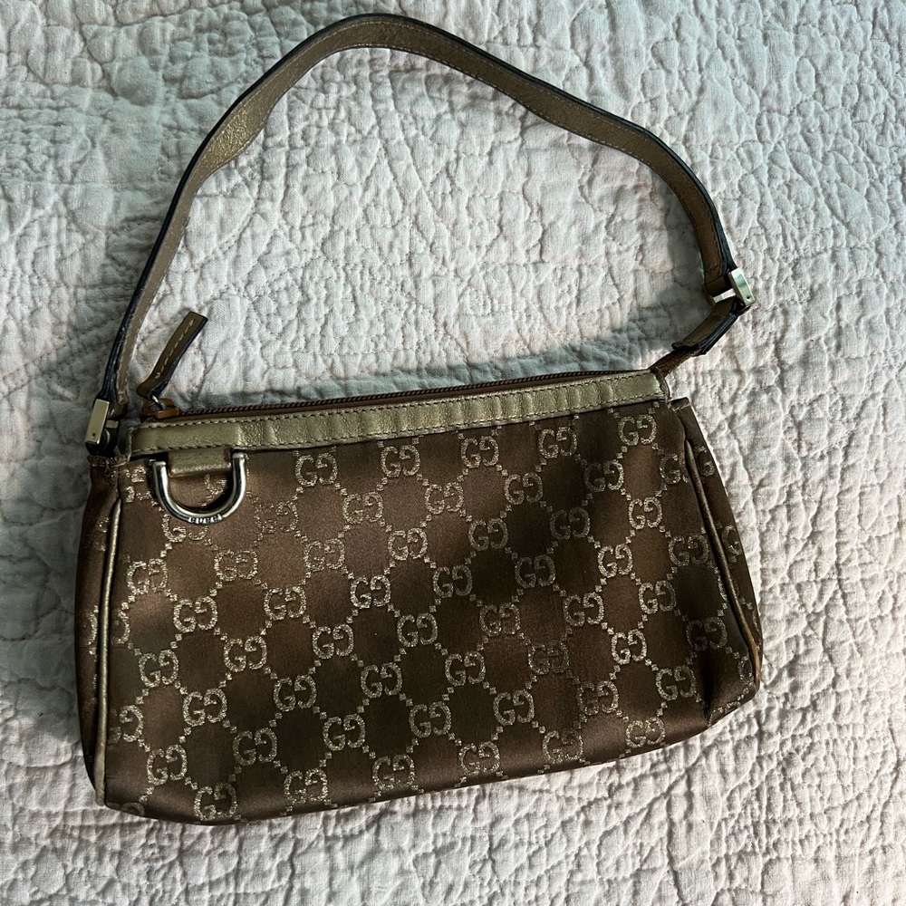 Rare bronze Gucci baguette limited edition.